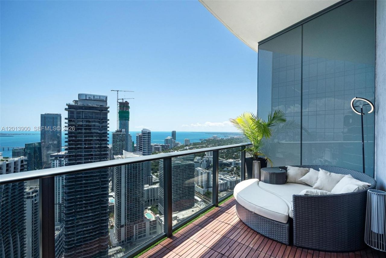 801 S Miami Ave, Unit 5702, Miami, FL 33130 Photo