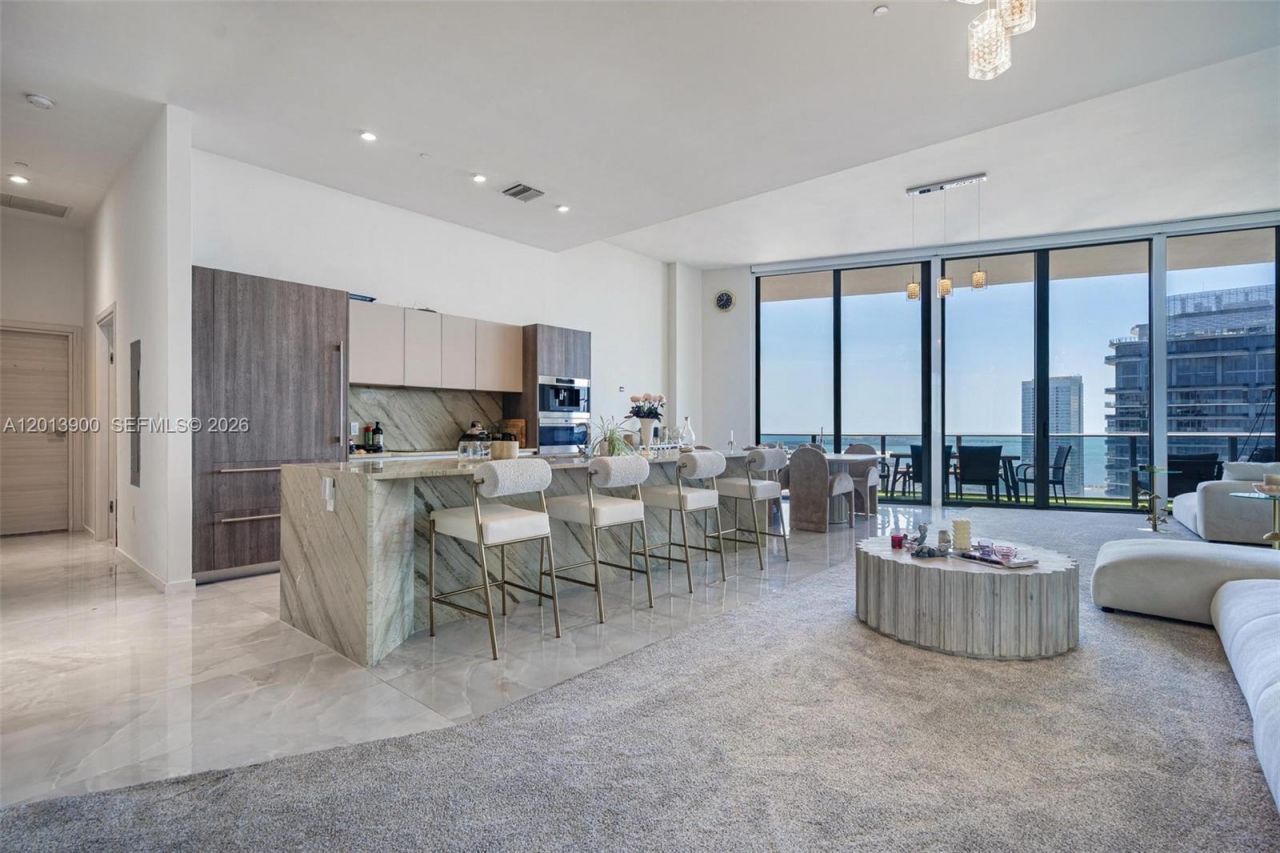 801 S Miami Ave, Unit 5702, Miami, FL 33130 Photo