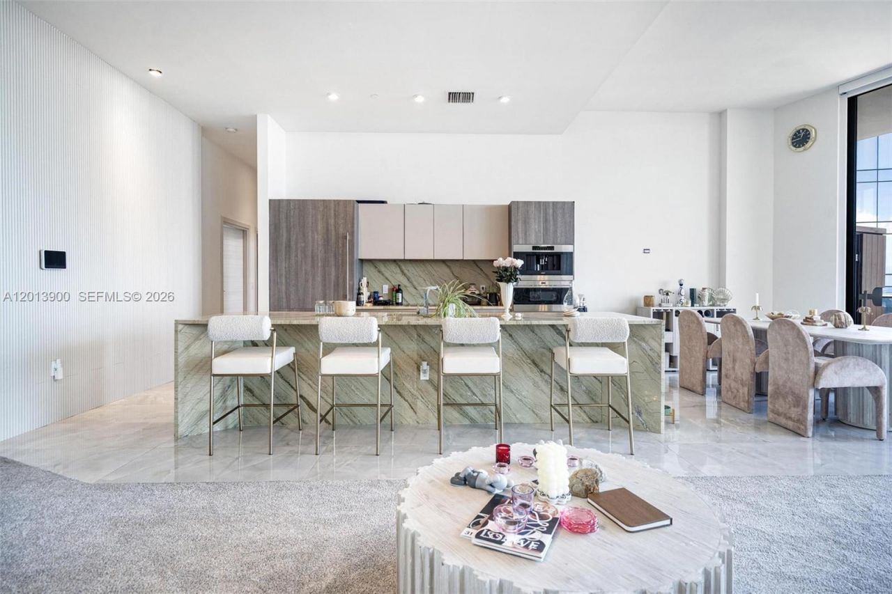 801 S Miami Ave, Unit 5702, Miami, FL 33130 Photo