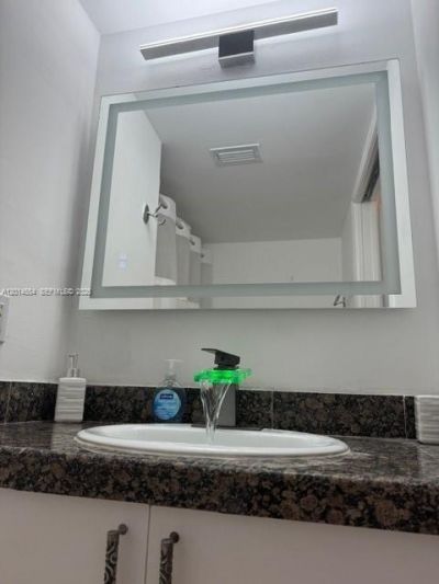 19555 E Country Club Dr , Unit 8507, Aventura, FL 33180 Photo