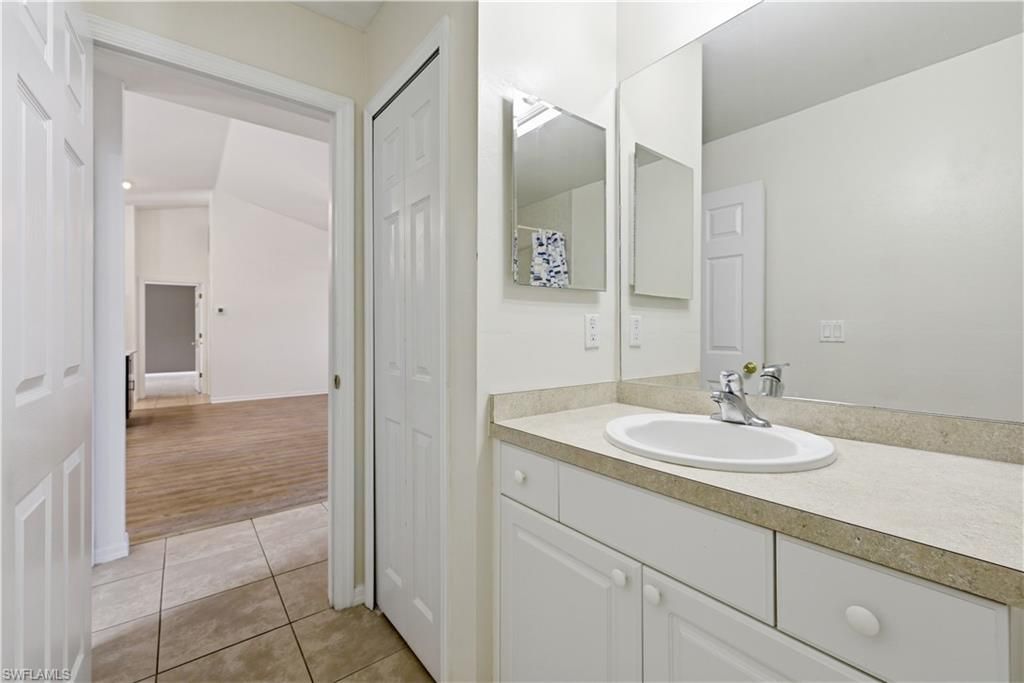 1082 Ridgeway Dr , North Fort Myers, FL 33903 Photo