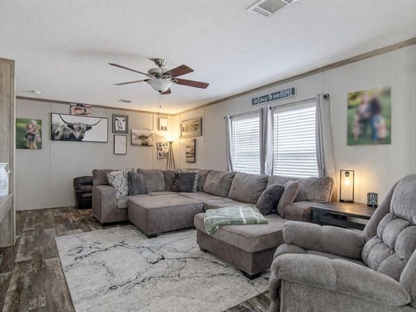 334 Lake Whitney Drive , Whitney, TX 76692