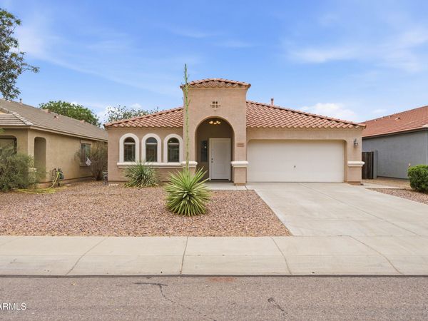 3890 E GRAPHITE Road, San Tan Valley, AZ 85143