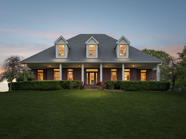 314 Fairview Rd, Dickson, TN 37055