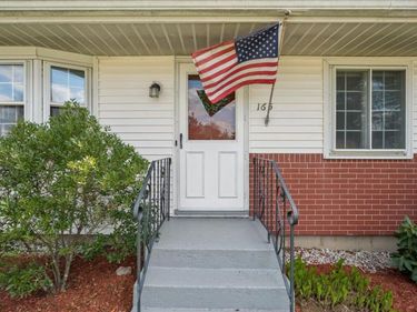 165 Kenberma Street, Manchester, NH 03103