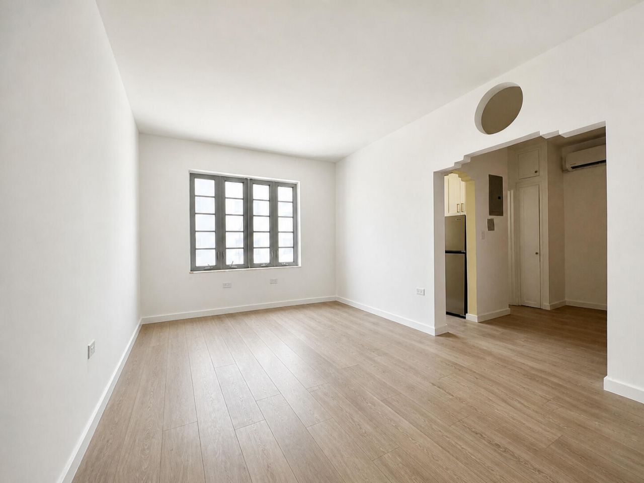901 Collins Avenue, Unit 209, Miami Beach, FL 33139 Photo