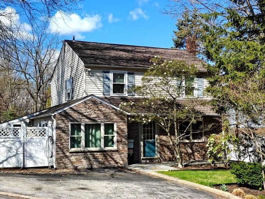 950 Bradfield Road, Abington, PA 19001 Main Photo