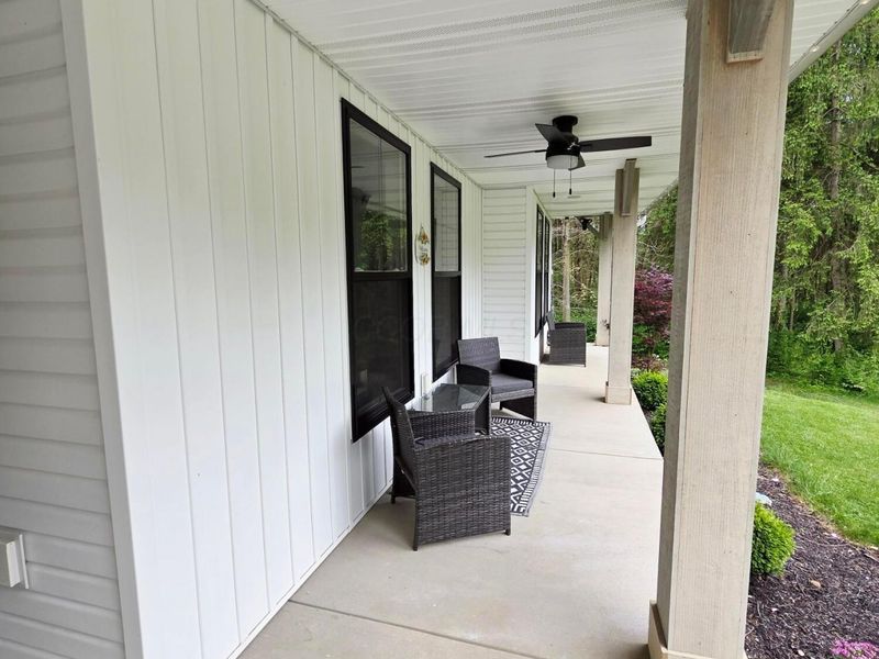 4451 Hazelton-Etna Road SW, Pataskala, OH 43062 Photo 3