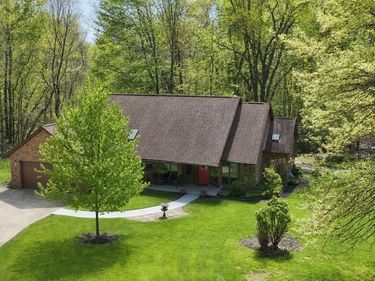1166 County Road 2075, Ashland, OH 44805