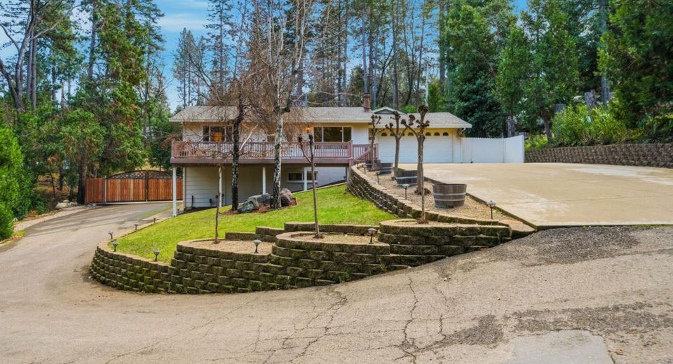 12880 Tabeau Ct, Pine Grove, CA 95665 Photo