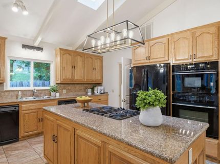 12880 Tabeau Ct, Pine Grove, CA 95665 Photo