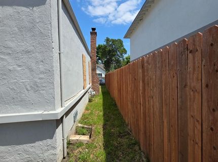 5748 Nina Way, Sacramento, CA 95824 Photo