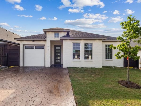 617 N DWIGHT Avenue, Dallas, TX 75211