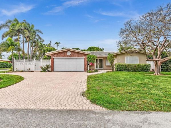 2101 NE 54th Ct , Fort Lauderdale, FL 33308