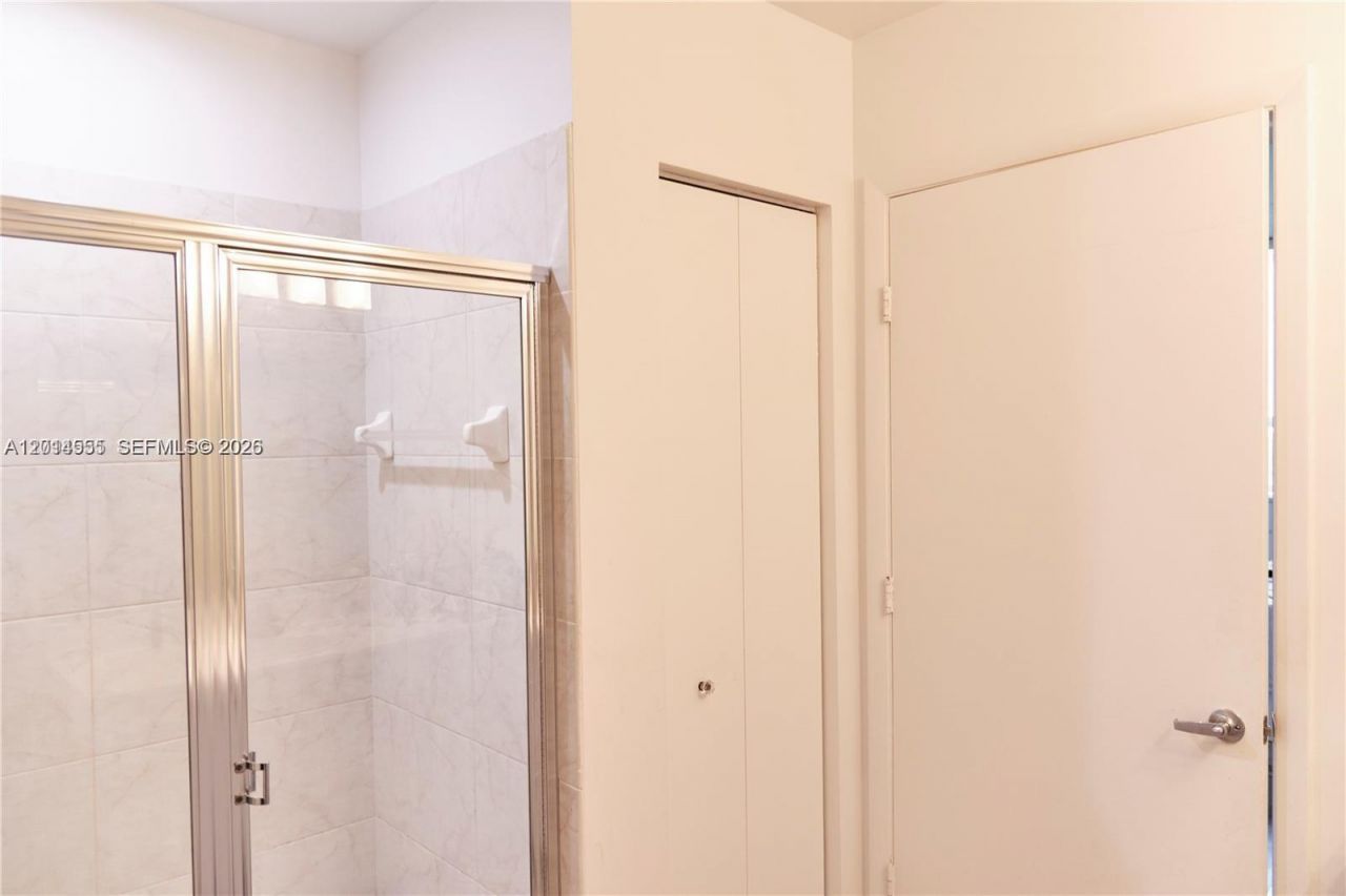2275 Biscayne Blvd , Unit 603, Miami, FL 33137 Photo