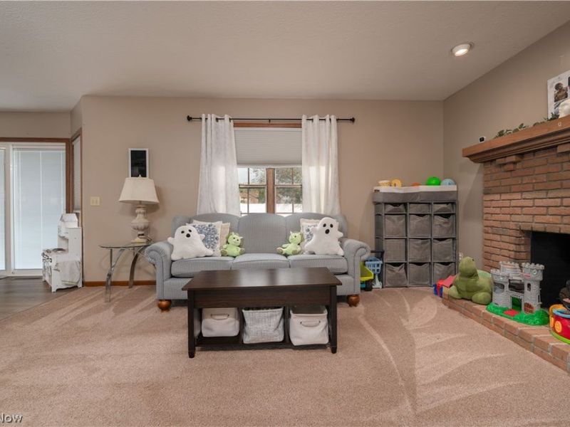 2161 Denise Drive NE, New Philadelphia, OH 44663 Photo 4