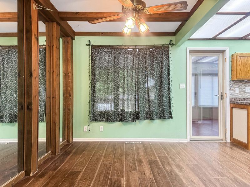 351 Deerfield Road, Columbus, OH 43228 Photo 16