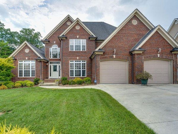 556 Kashaya Lane, Soddy Daisy, TN 37379
