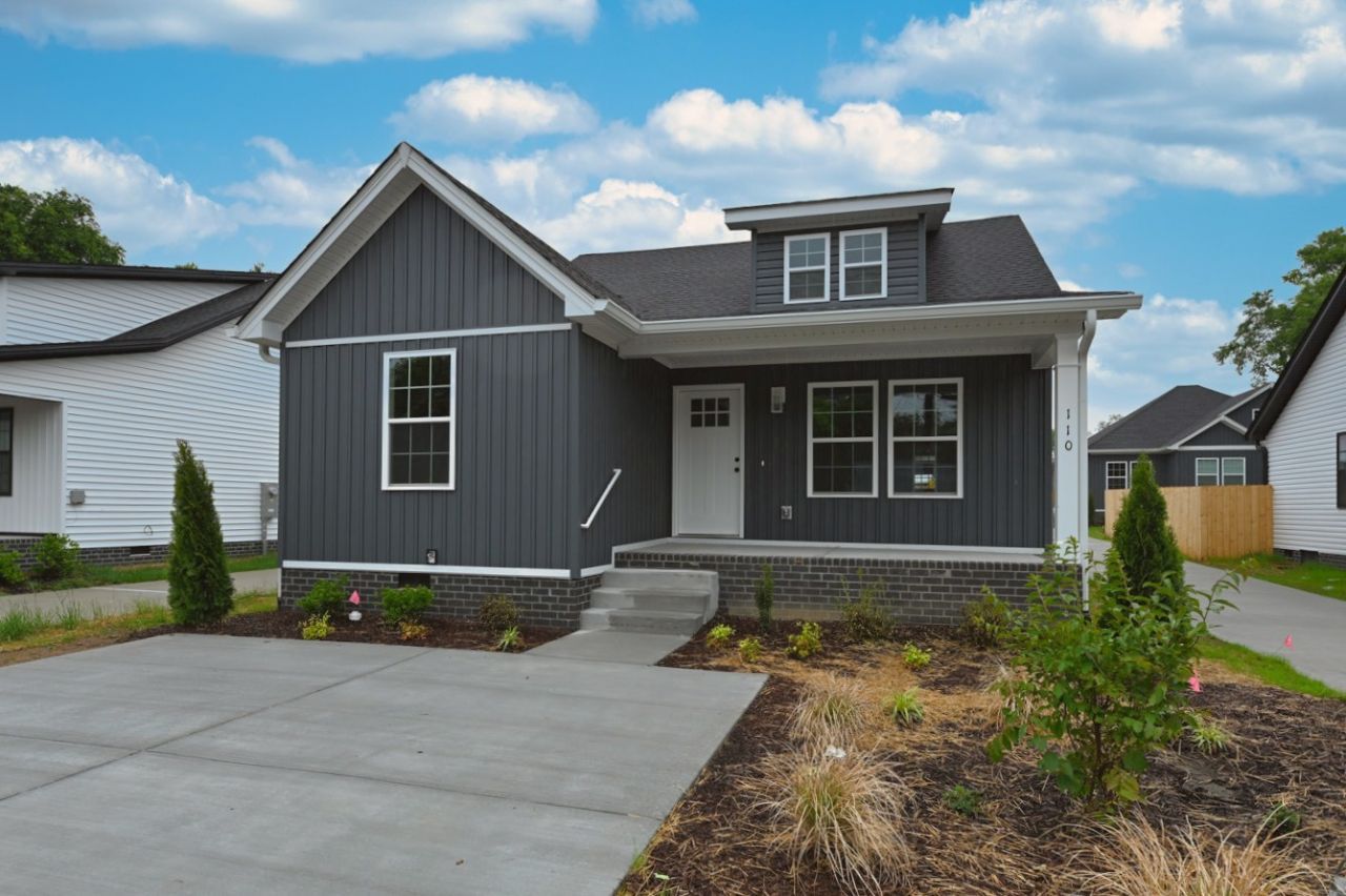 210 Ross Ave, Unit 110, Gallatin, TN 37066 Main Photo
