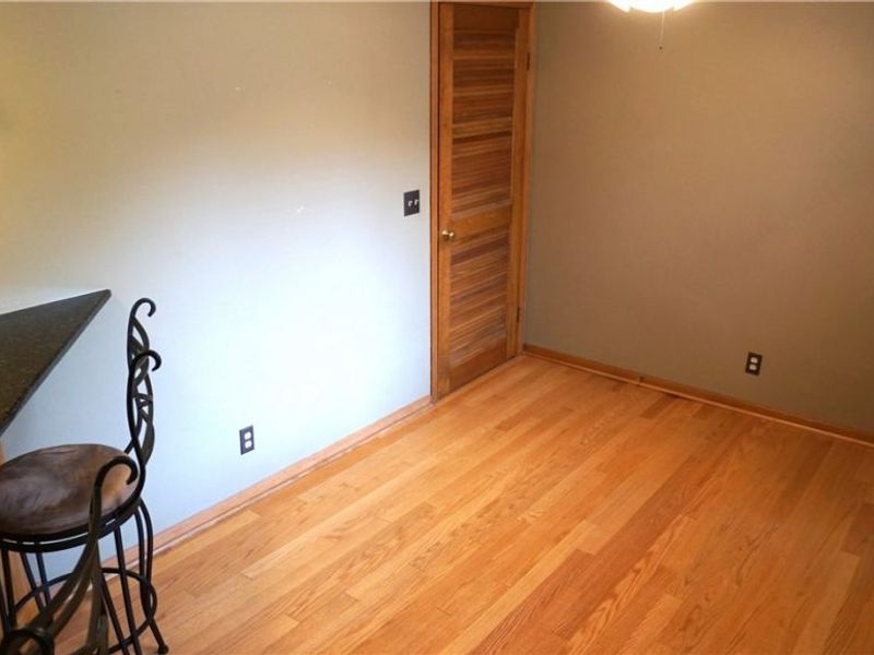 16801 Orchard Grove Drive, Middleburg Heights, OH 44130 Photo 5