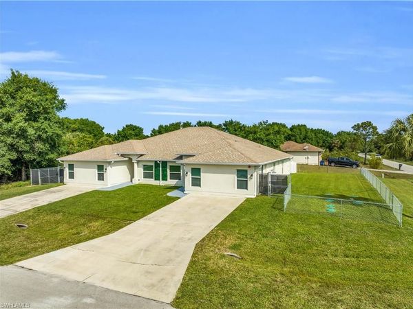 3802 La Rue ST , FORT MYERS, FL 33905