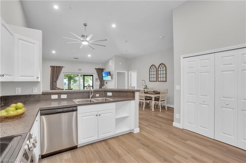 3802 La Rue St , Fort Myers, FL 33905 Photo