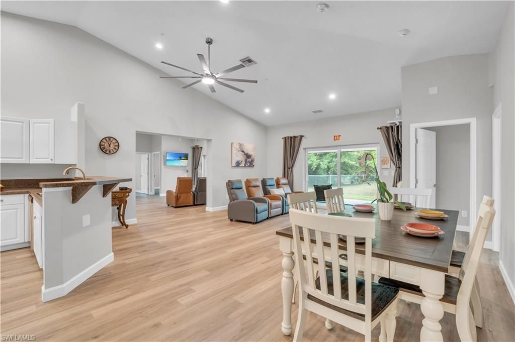 3802 La Rue St , Fort Myers, FL 33905 Photo