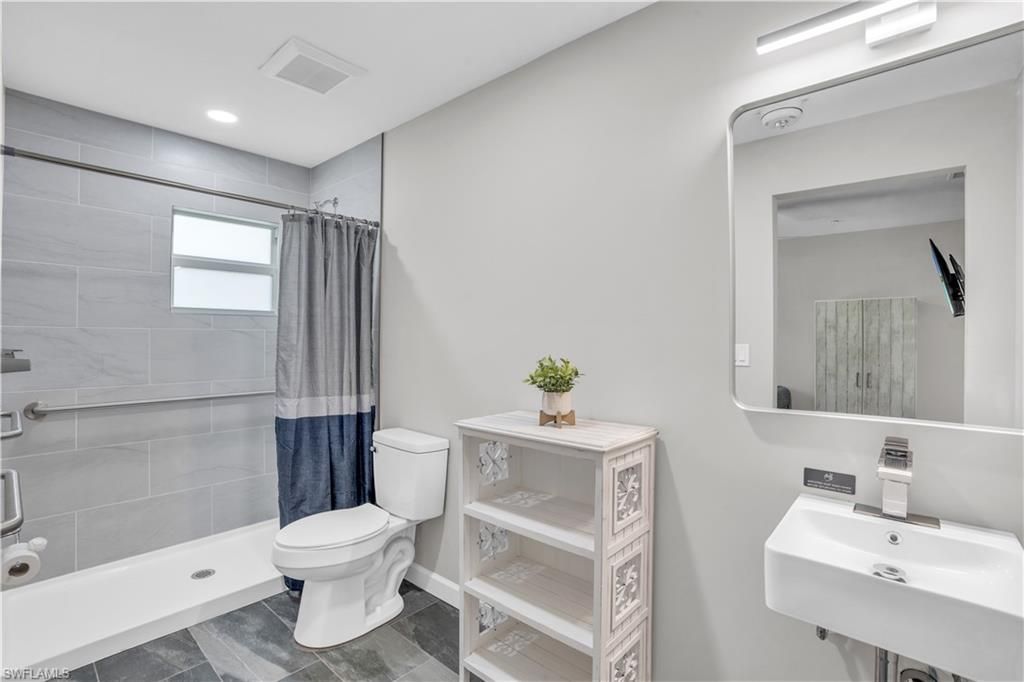 3802 La Rue St , Fort Myers, FL 33905 Photo