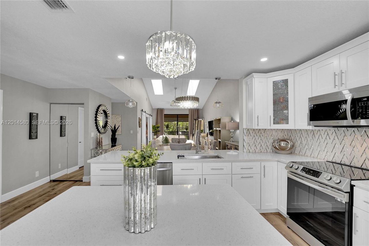 7902 La Mirada Dr, Unit 7902, Boca Raton, FL 33433 Photo