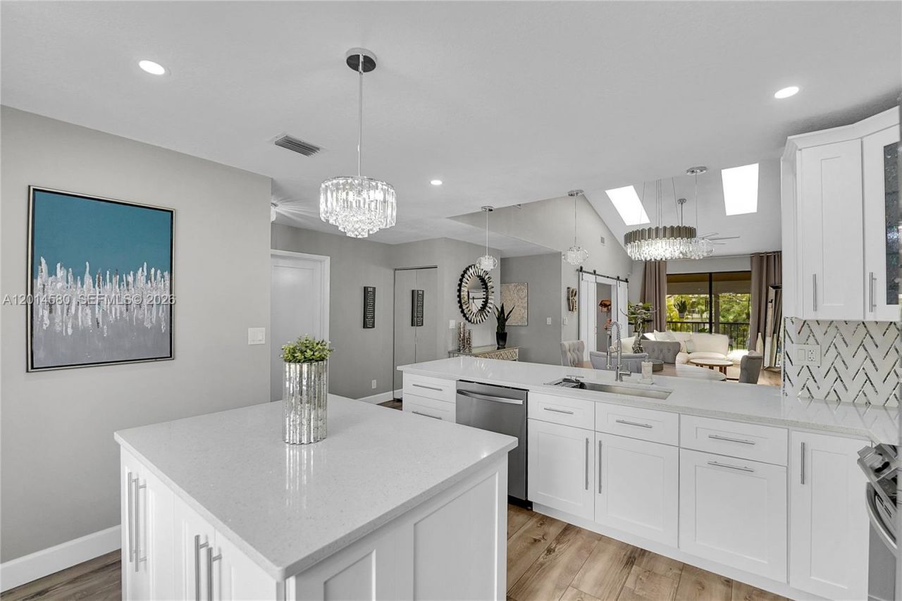7902 La Mirada Dr, Unit 7902, Boca Raton, FL 33433 Photo