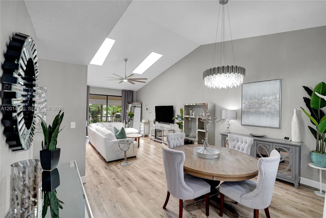 7902 La Mirada Dr, Unit 7902, Boca Raton, FL 33433 Photo