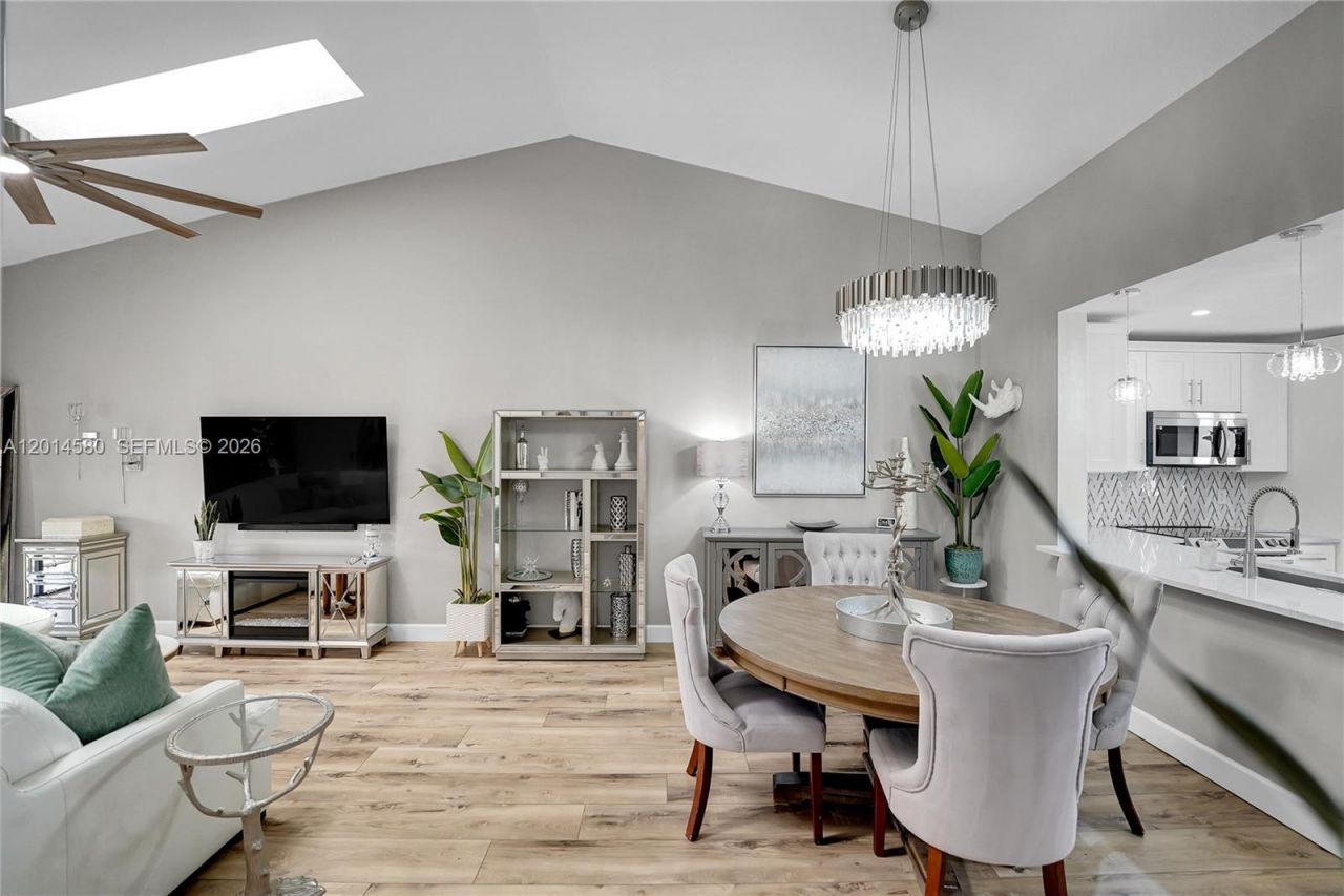 7902 La Mirada Dr, Unit 7902, Boca Raton, FL 33433 Photo