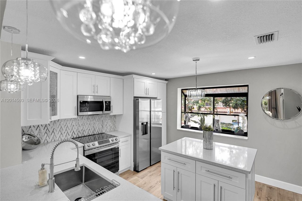 7902 La Mirada Dr, Unit 7902, Boca Raton, FL 33433 Photo