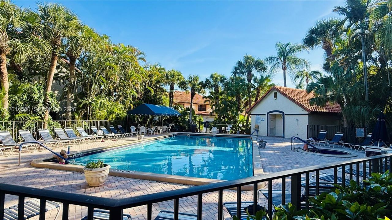 7902 La Mirada Dr, Unit 7902, Boca Raton, FL 33433 Photo