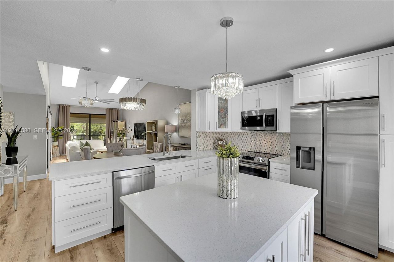 7902 La Mirada Dr, Unit 7902, Boca Raton, FL 33433 Photo