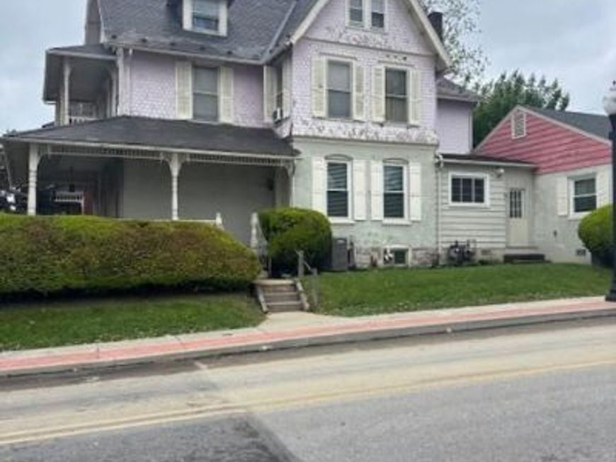 379 E Chestnut St , Unit 2, Coatesville, PA 19320 Main Photo