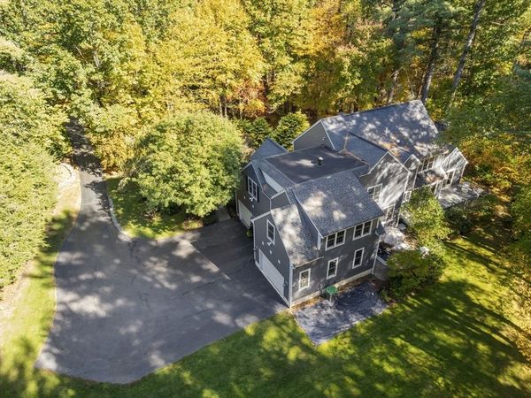 22 Hayden Cir, Sudbury, MA 01776