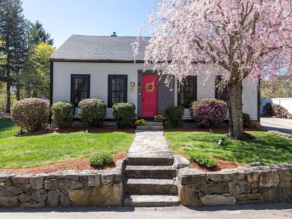 14 Cook Street, Douglas, MA 01516