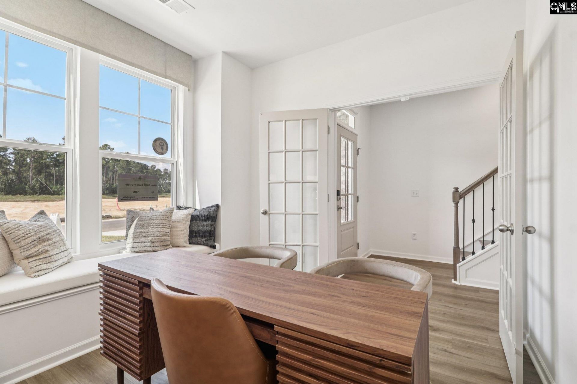 624 Griffon Drive  Photo 6