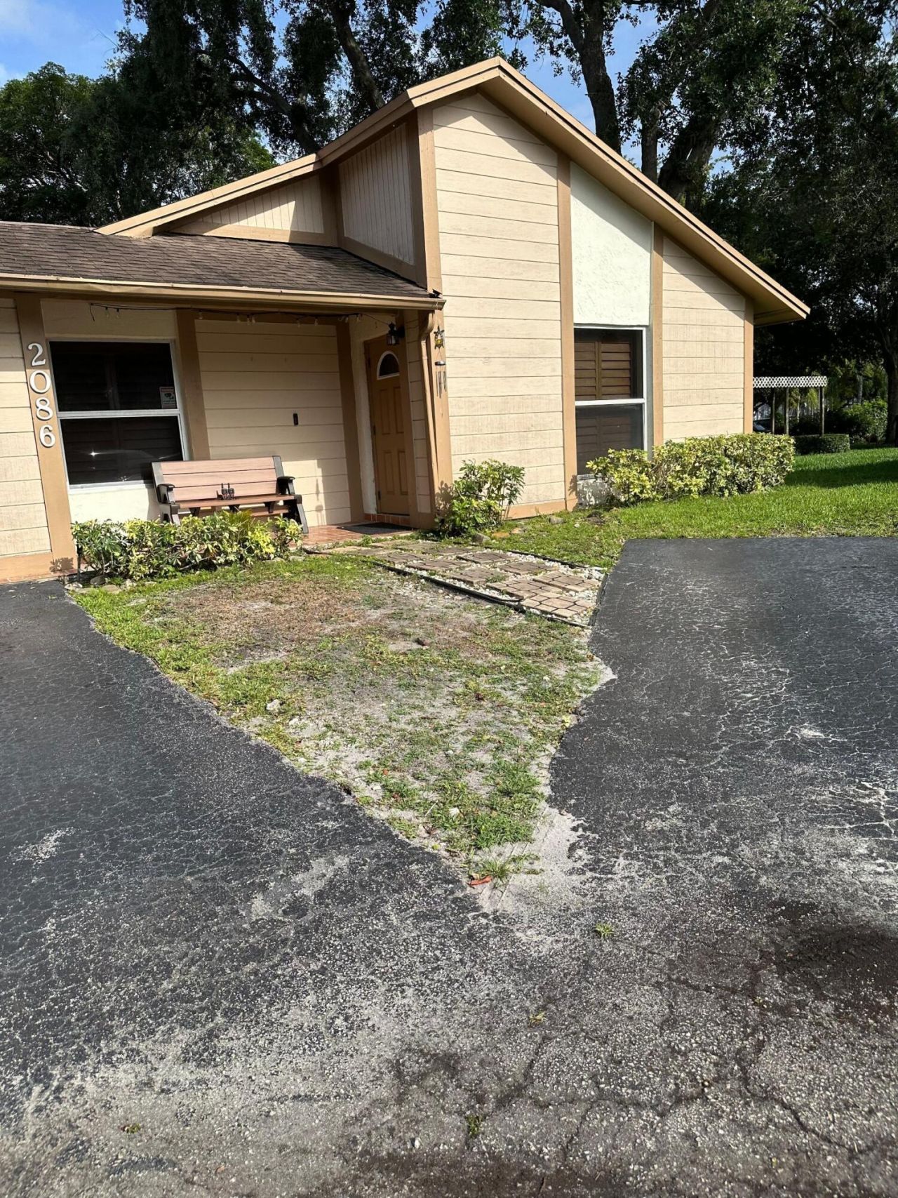 2086 SW 71st Way, Davie, FL 33317 Photo