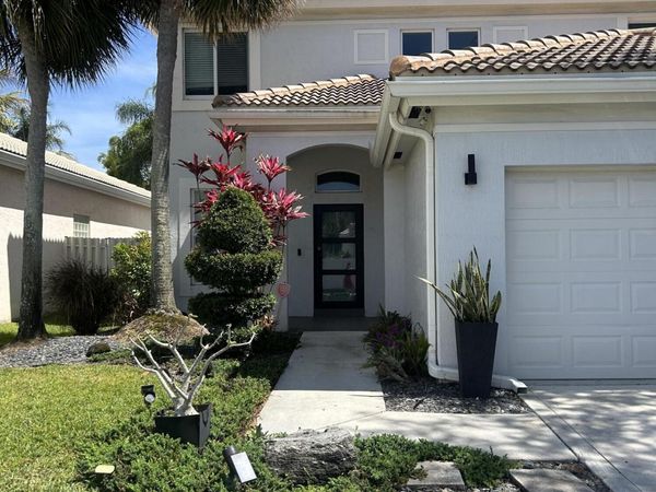 6878 NW 33rd Street, Margate, FL 33063