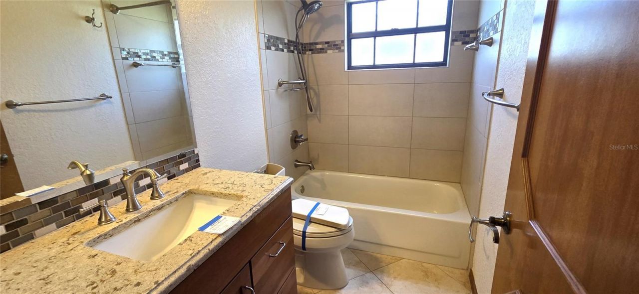 3904 Hidden Spring Place , Valrico, FL 33596 Photo