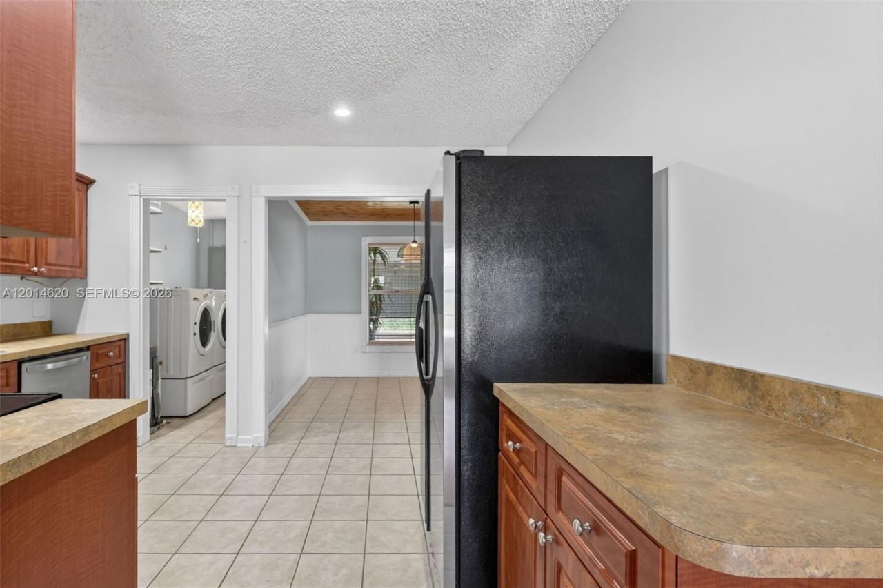 2240 NE Rustic Way, Jensen Beach, FL 34957 Photo