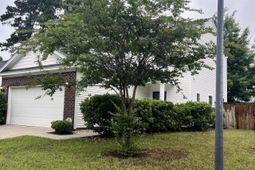204 Tuscany Court photo 4