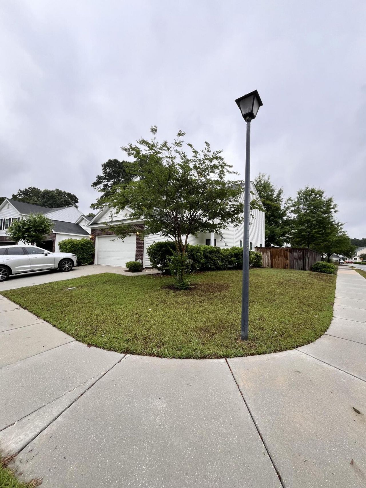 204 Tuscany Court Photo 5