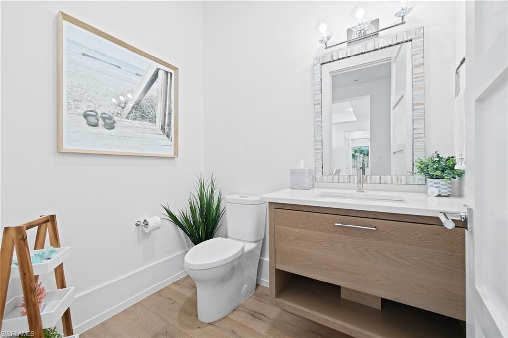 201 8th St S , Unit 310, Naples, FL 34102 Photo