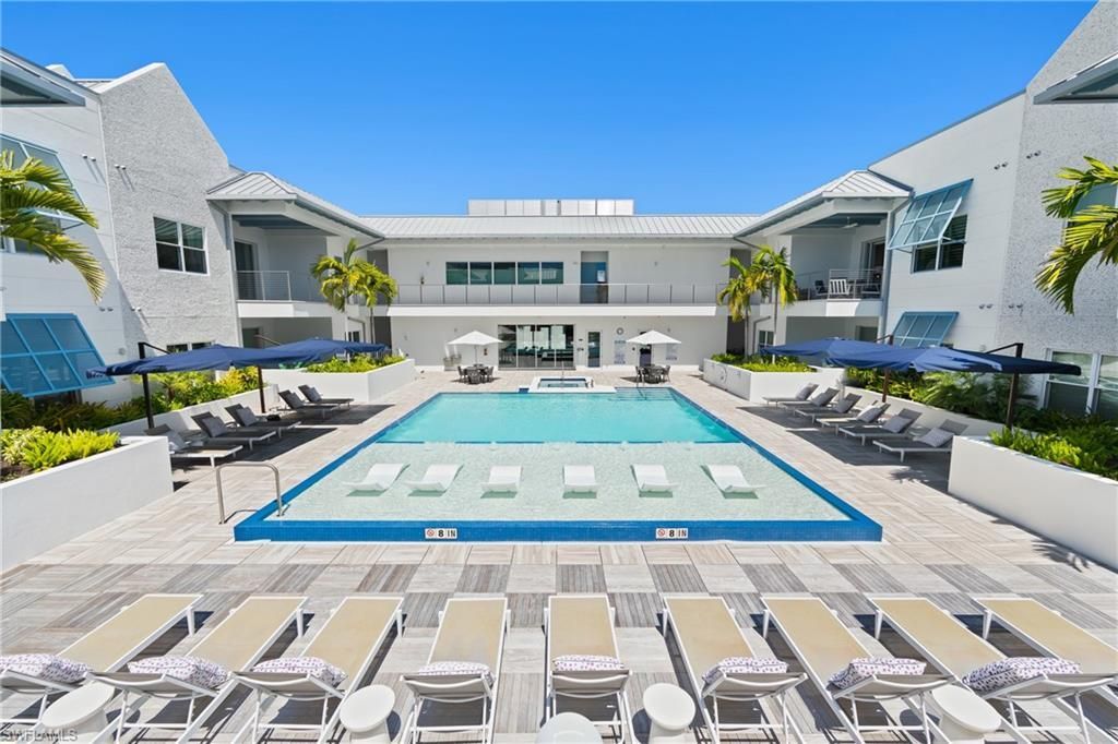 201 8th St S , Unit 310, Naples, FL 34102 Photo