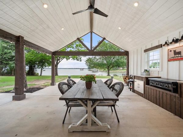 114 County Road 3187, Corsicana, TX 75109