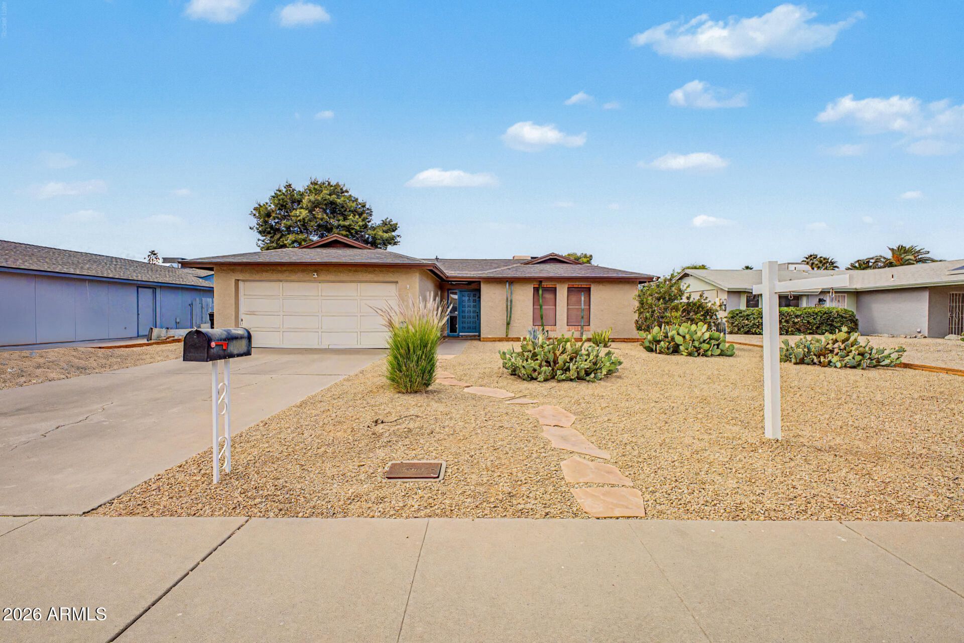 3907 E Windrose Drive, Phoenix, AZ 85032 Main Photo