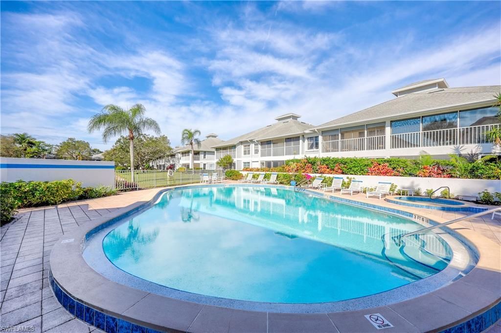 500 Misty Pines Cir, Unit 206, Naples, FL 34105 Photo